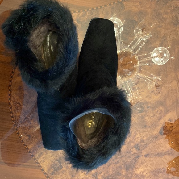 Ankle booties - Picture 2 of 6